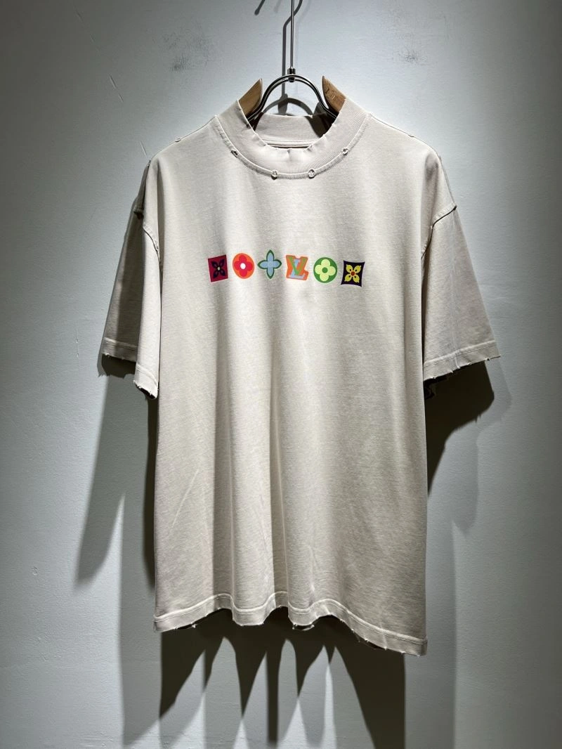 Affordable Louis Vuitton T-Shirts 136093
