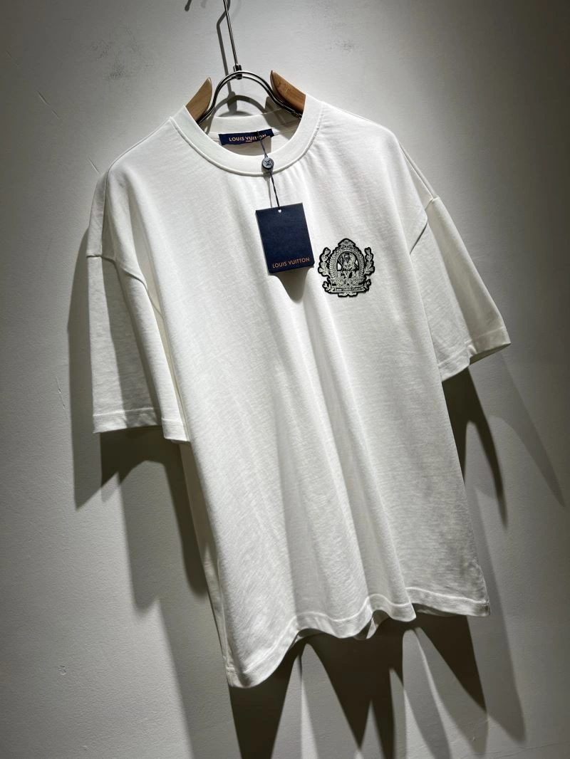 Louis Vuitton T-Shirts Durable 136097