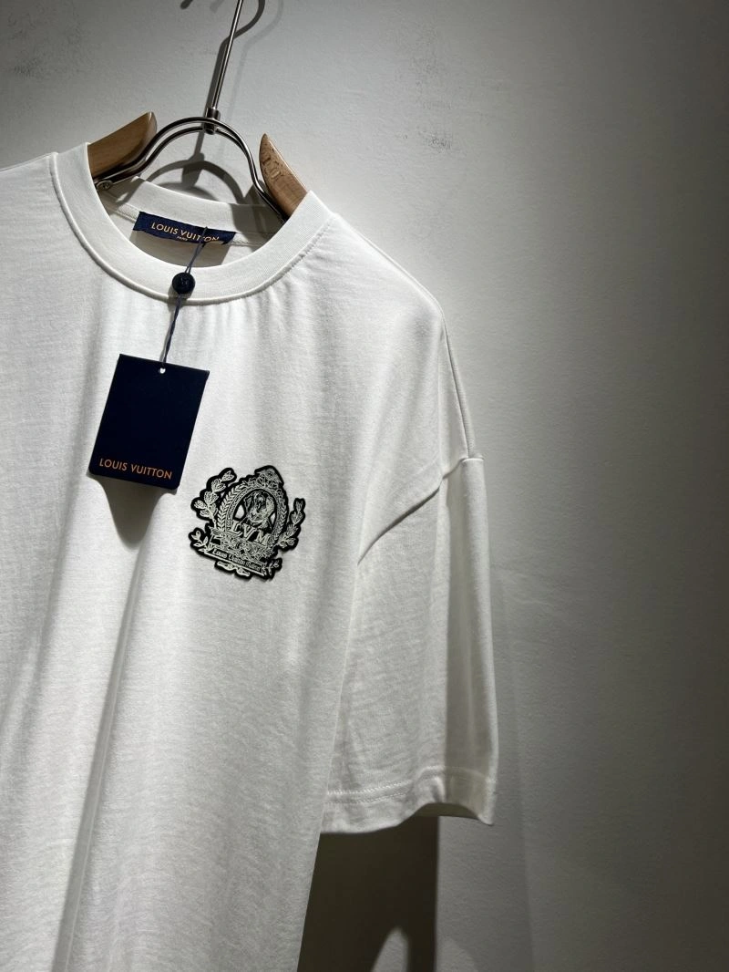 Louis Vuitton T-Shirts Durable 136097