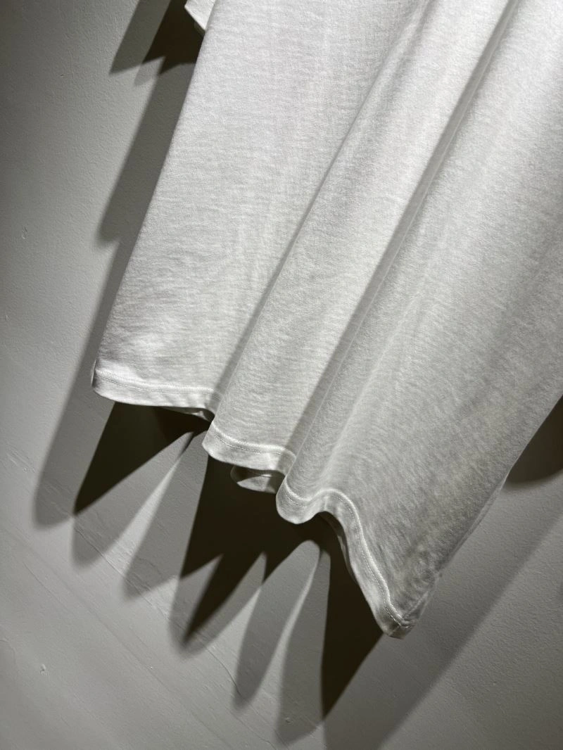 Louis Vuitton T-Shirts Durable 136097