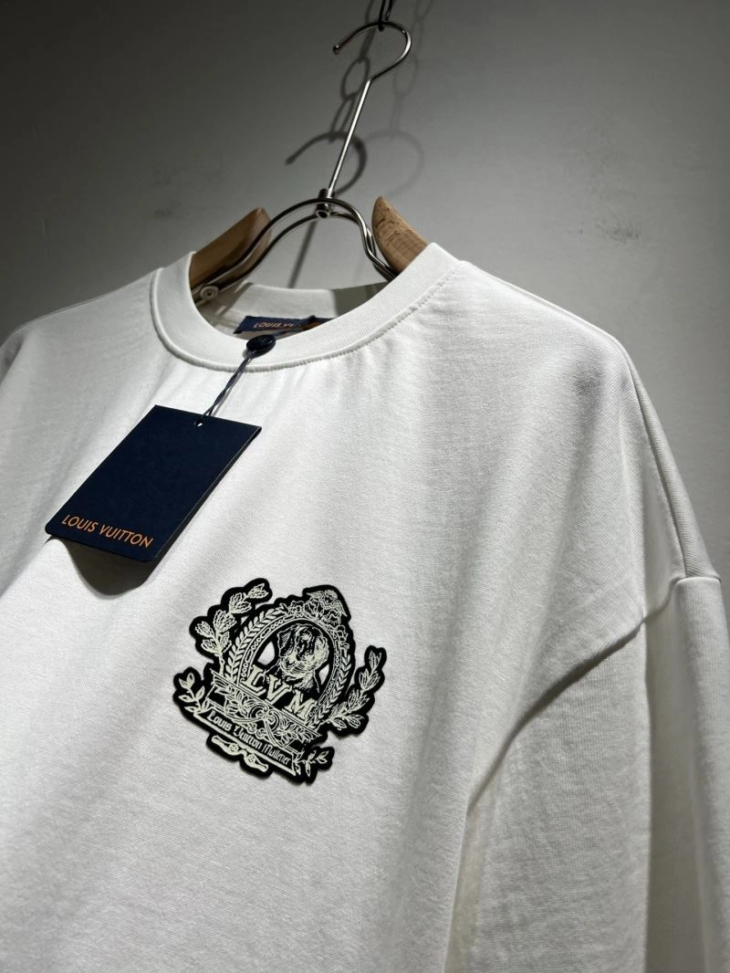 Louis Vuitton T-Shirts Durable 136097