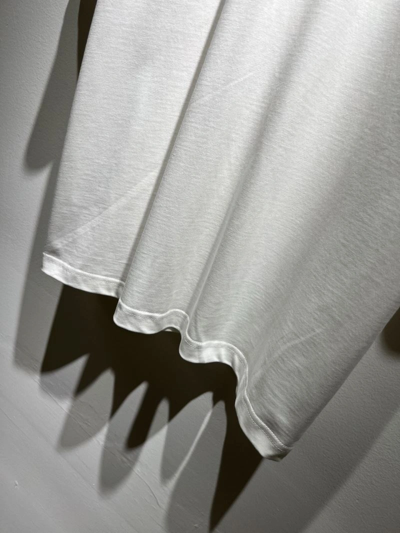 Louis Vuitton T-Shirts Efficient 136095