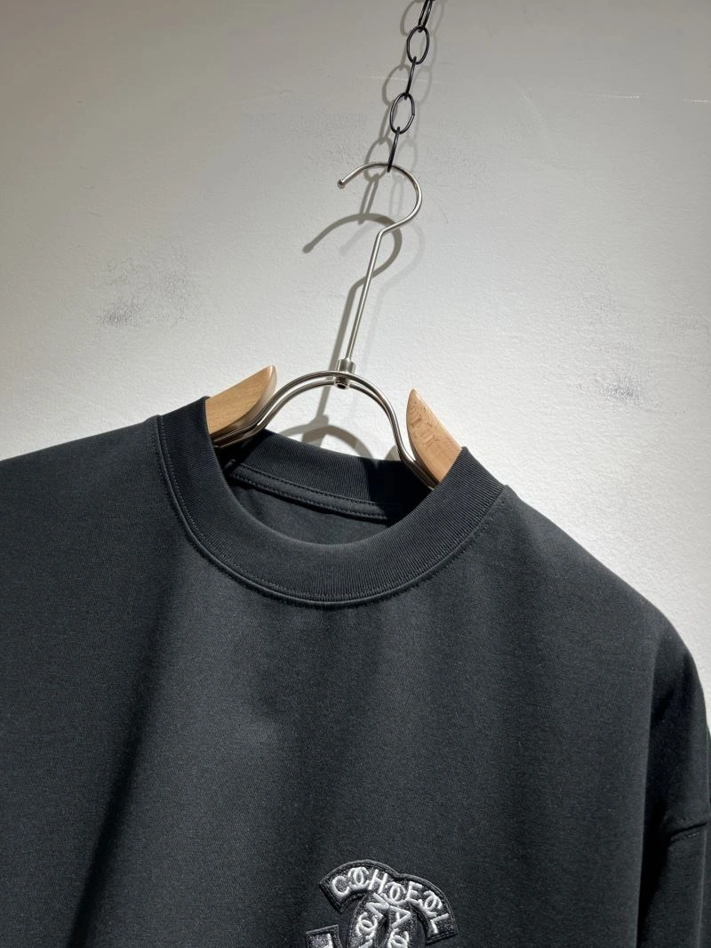Louis Vuitton T-Shirts Versatile 136087