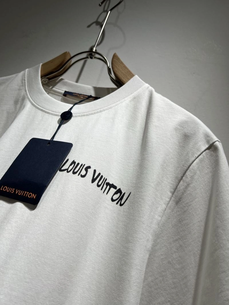 Louis Vuitton T-Shirts Attractive 136091