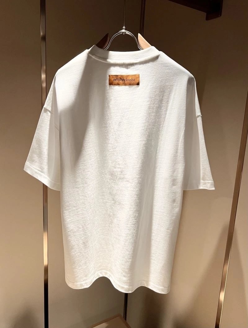 Louis Vuitton T-Shirts HighPerformance 136096