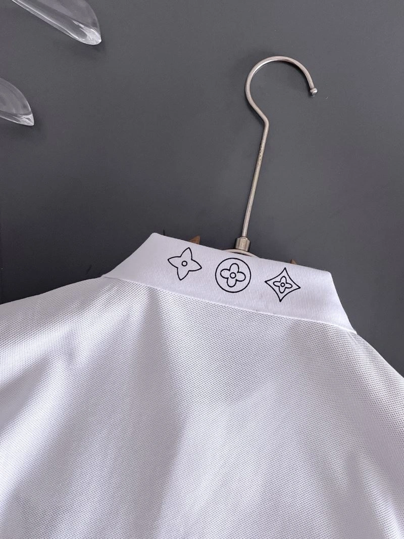 Louis Vuitton T-Shirts WaterResistant 136061