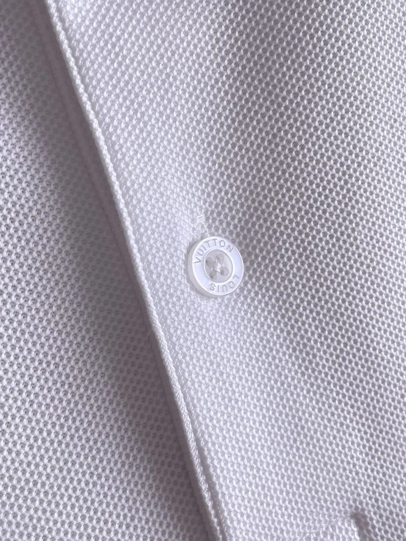 Louis Vuitton T-Shirts WaterResistant 136061