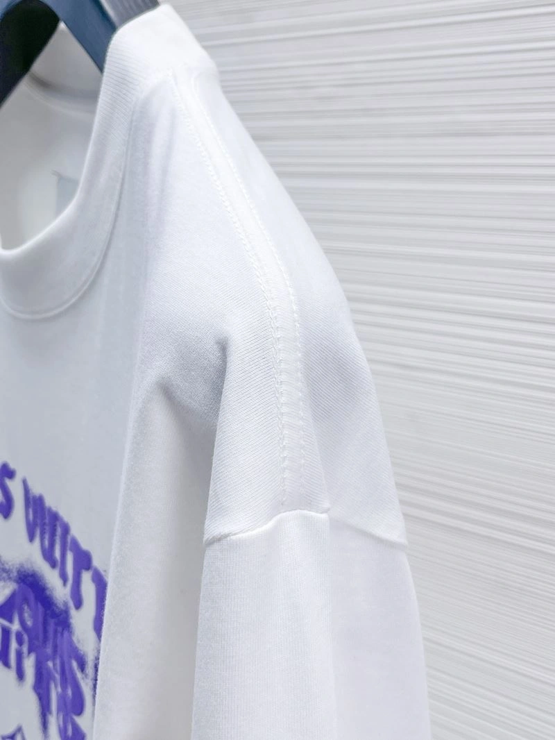 Louis Vuitton T-Shirts HighPerformance 136052