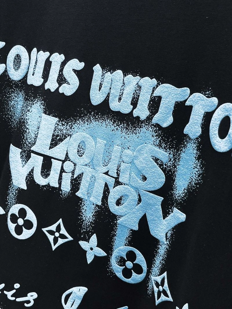 AllSeason Louis Vuitton T-Shirts 136078