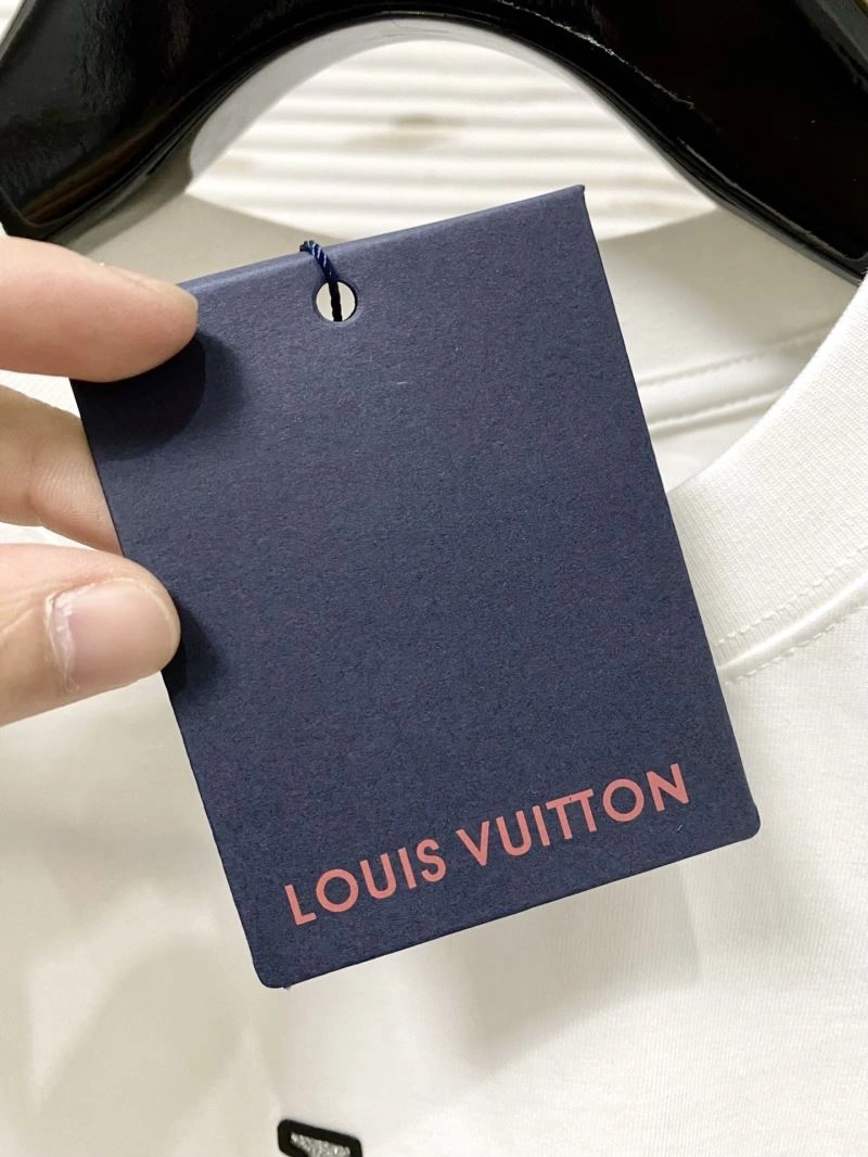 Louis Vuitton T-Shirts Modern 136072