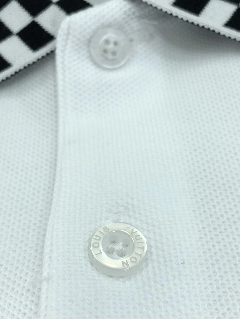 Flexible Louis Vuitton T-Shirts 136076