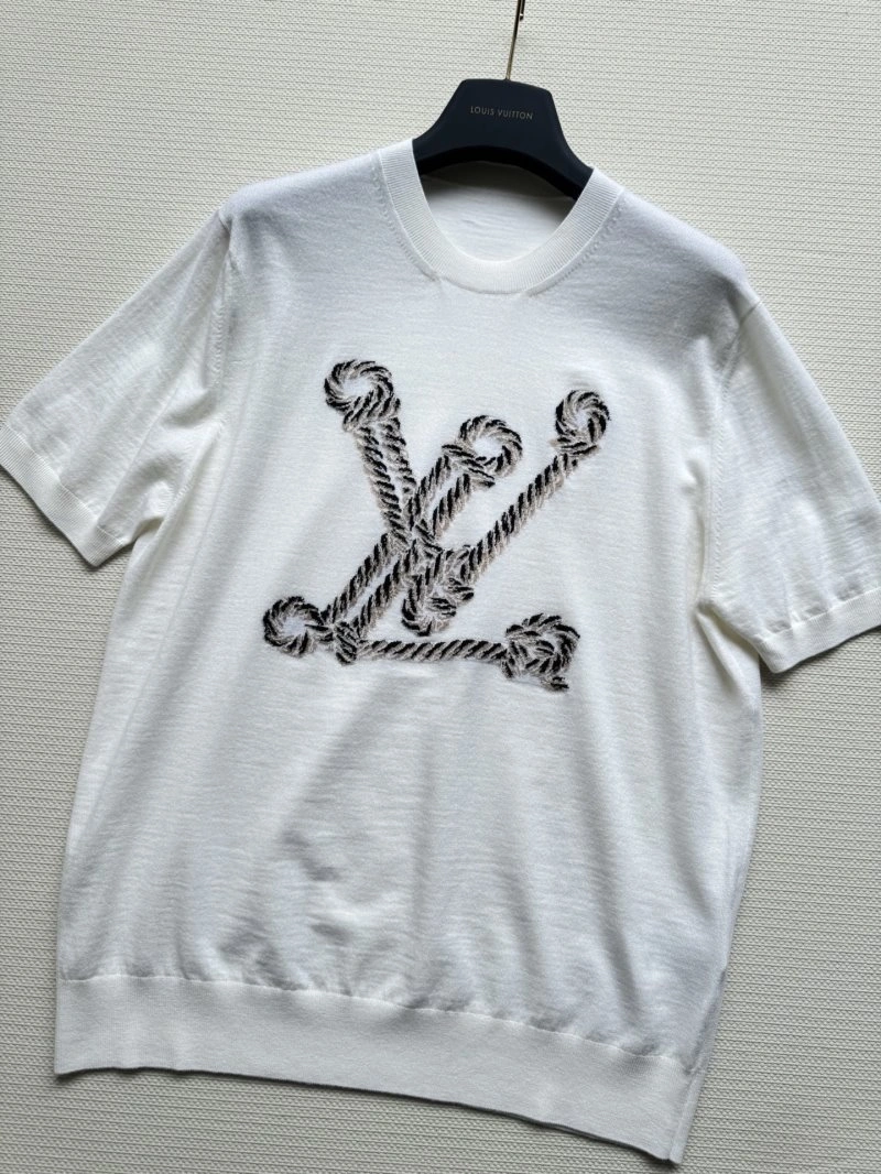 Louis Vuitton T-Shirts Neat 131010