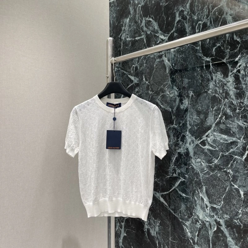 Minimalist Louis Vuitton T-Shirts 131011
