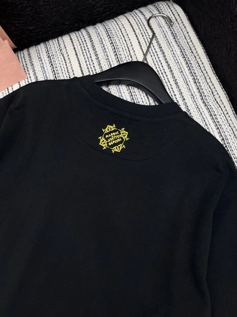 Louis Vuitton T-Shirts ZipUp 130989