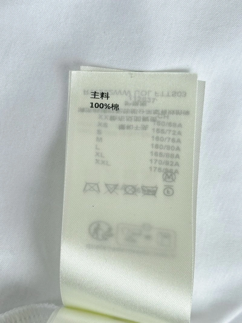 Neat Louis Vuitton T-Shirts 130984