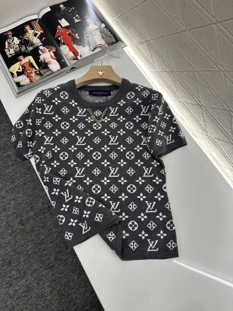 Louis Vuitton T-Shirts Trendsetting 130980