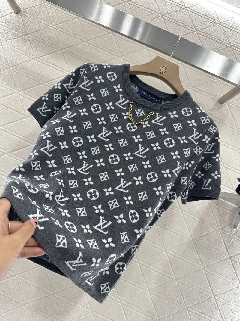 Louis Vuitton T-Shirts Trendsetting 130980