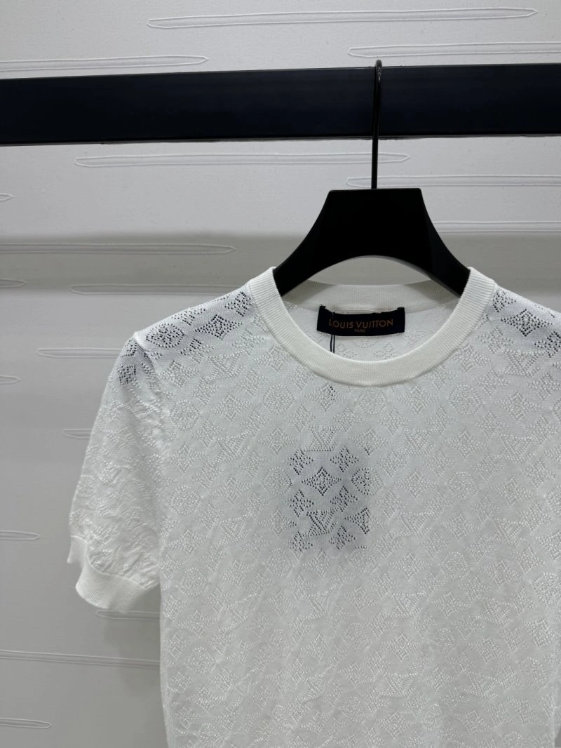 Louis Vuitton T-Shirts Lightweight 131001