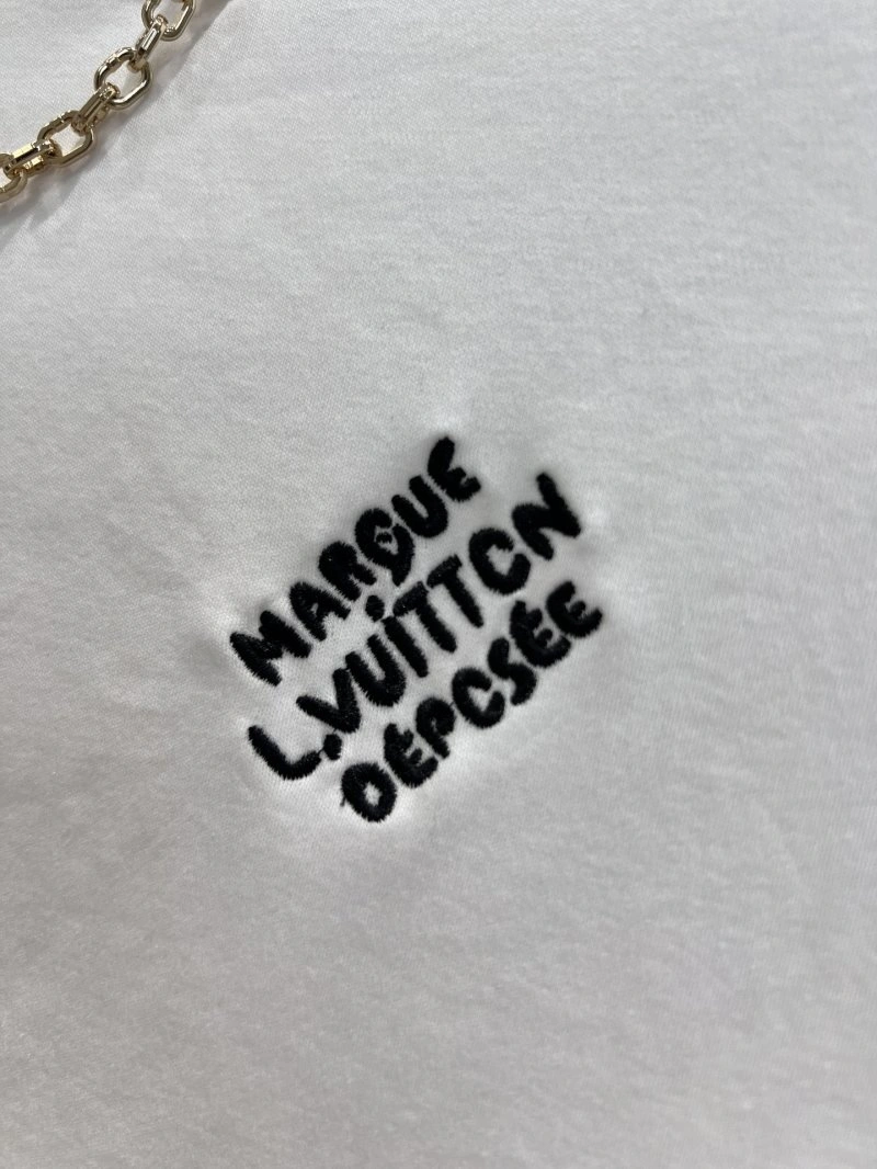 Louis Vuitton T-Shirts Supportive 130985