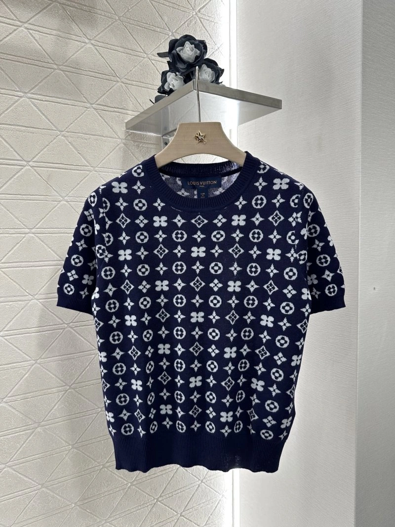 SmartChoice Louis Vuitton T-Shirts 130979