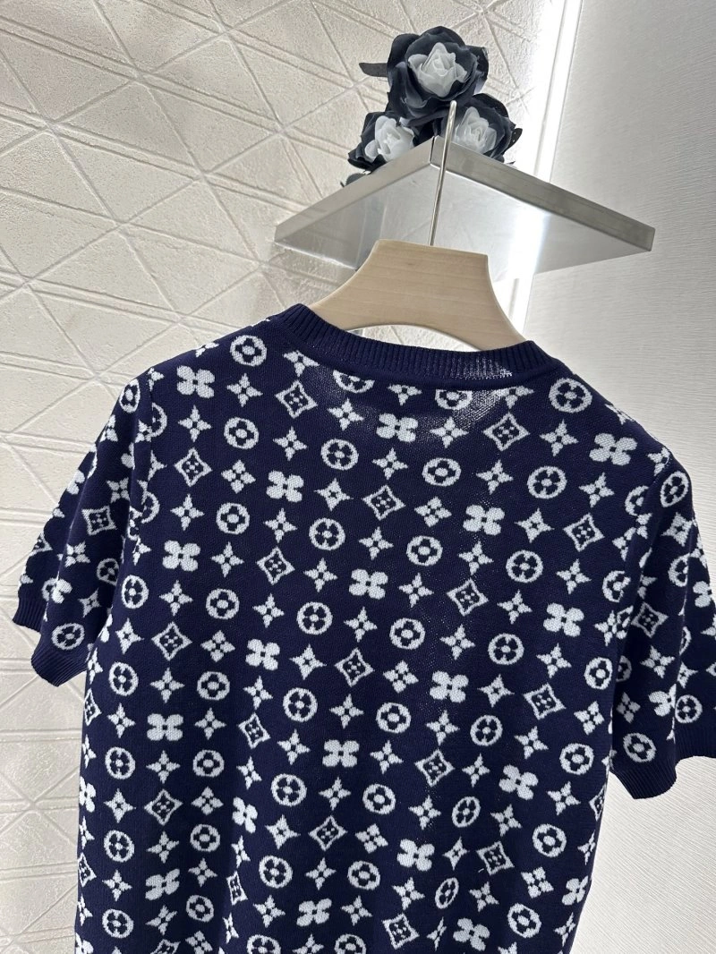 SmartChoice Louis Vuitton T-Shirts 130979
