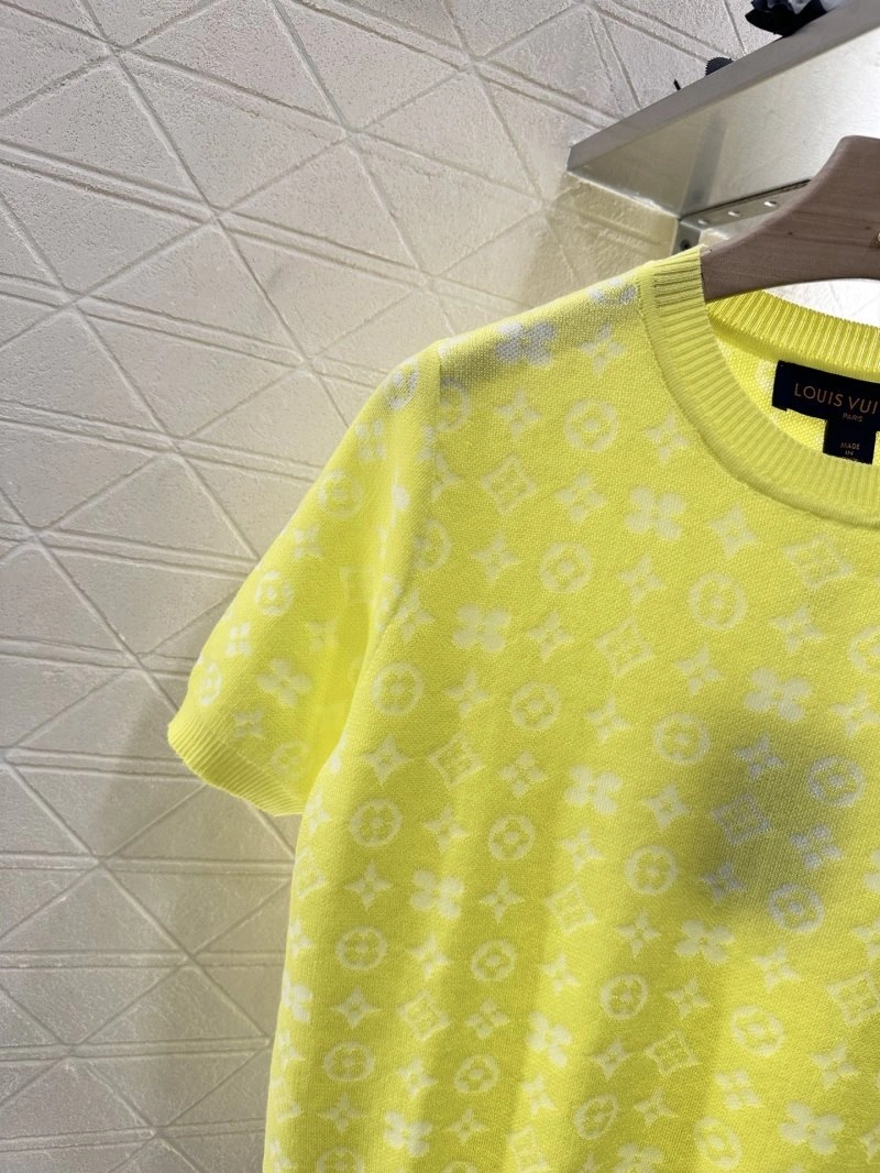 Sustainable Louis Vuitton T-Shirts 131003