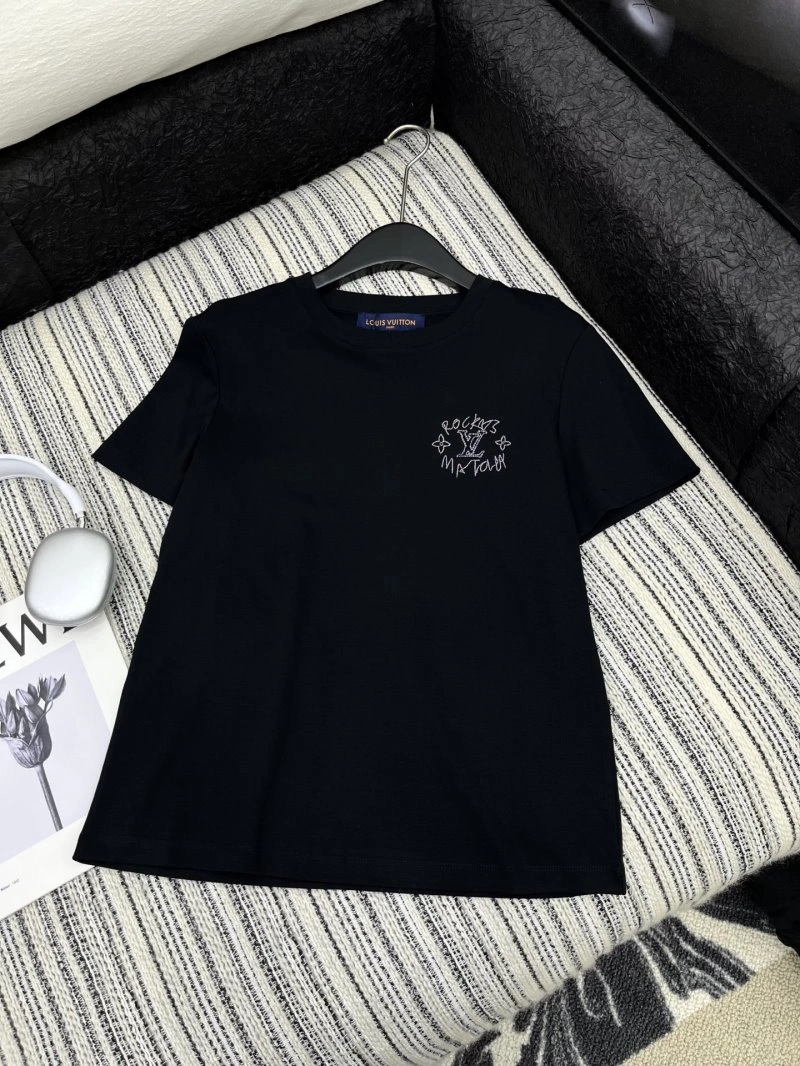Comfortable Louis Vuitton T-Shirts 130994