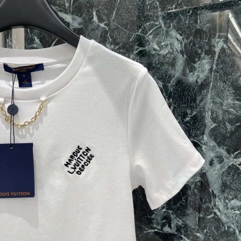 Louis Vuitton T-Shirts Vibrant 130986