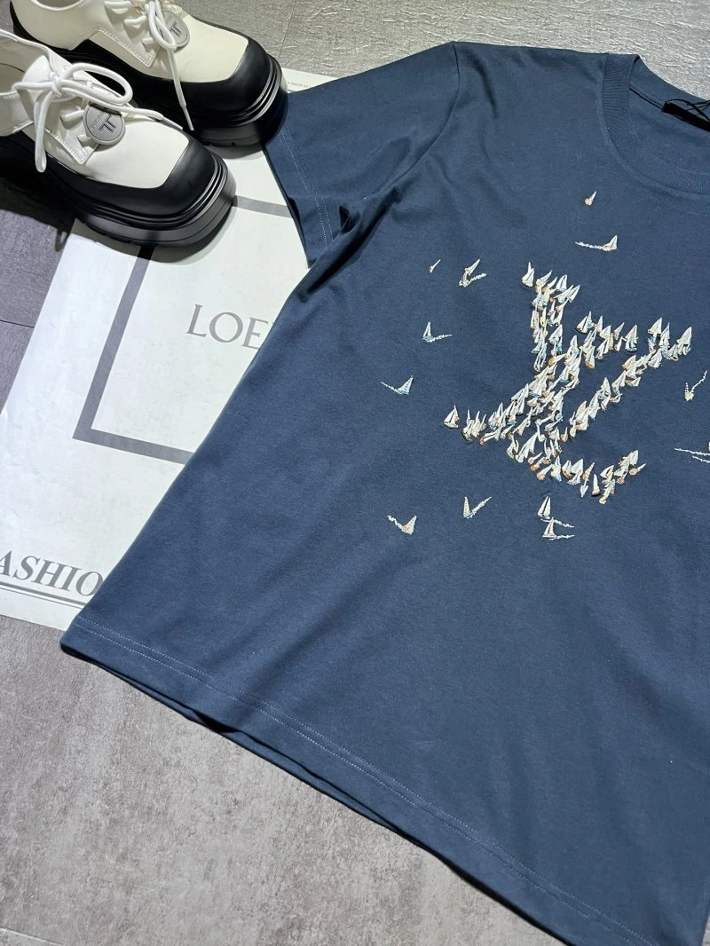 Louis Vuitton T-Shirts Fashionable 130967