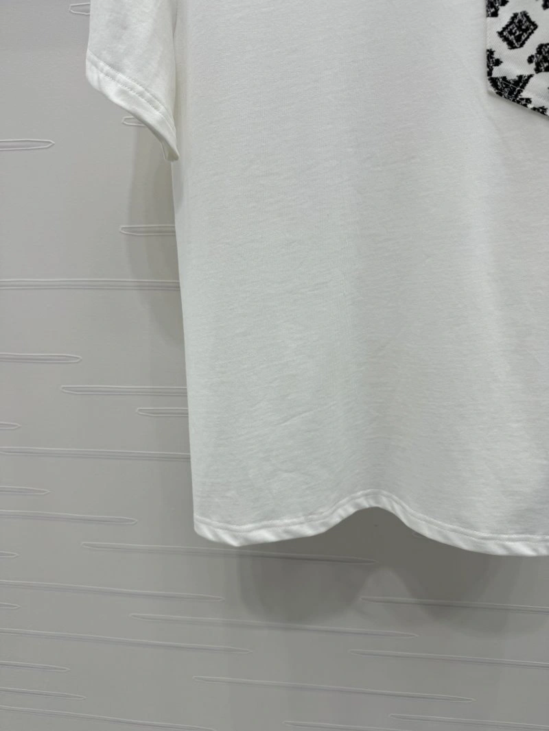 UrbanChic Louis Vuitton T-Shirts 130962