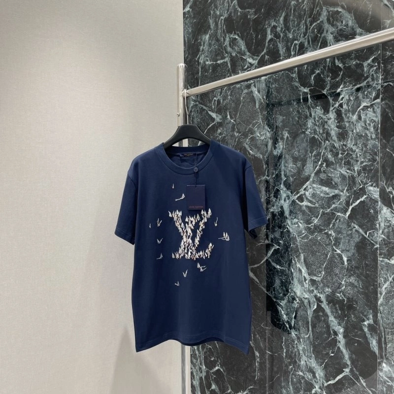 Sophisticated Louis Vuitton T-Shirts 130965