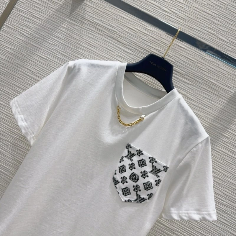Trendy Louis Vuitton T-Shirts 130954