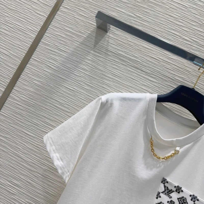 Trendy Louis Vuitton T-Shirts 130954