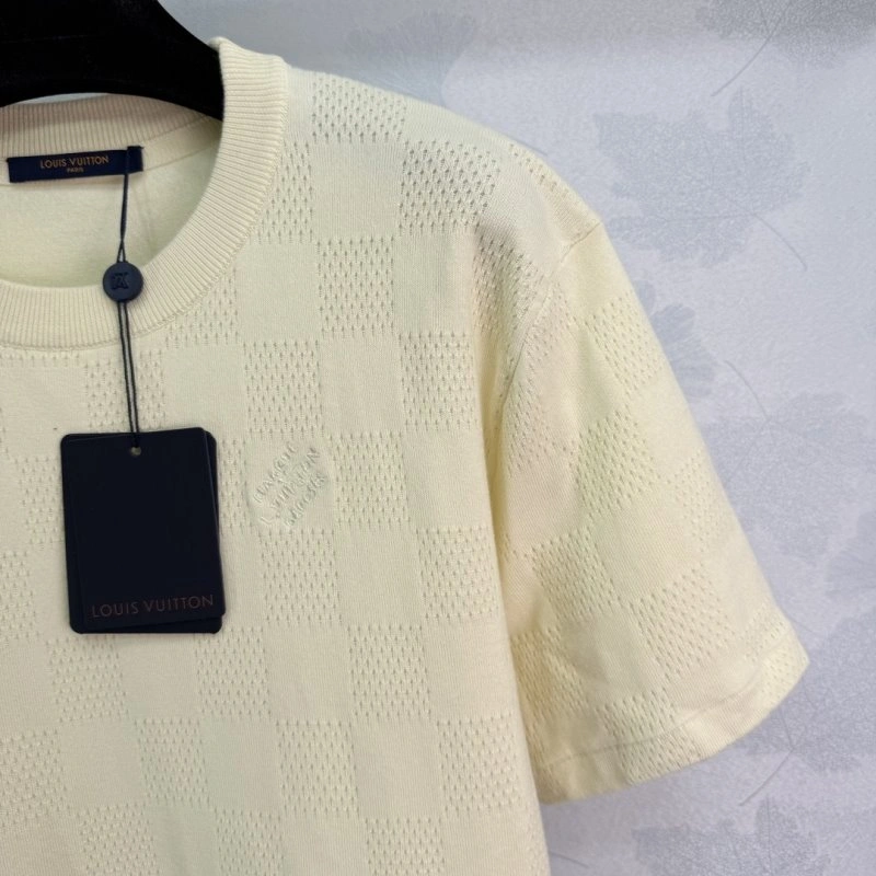 HighQuality Louis Vuitton T-Shirts 130950
