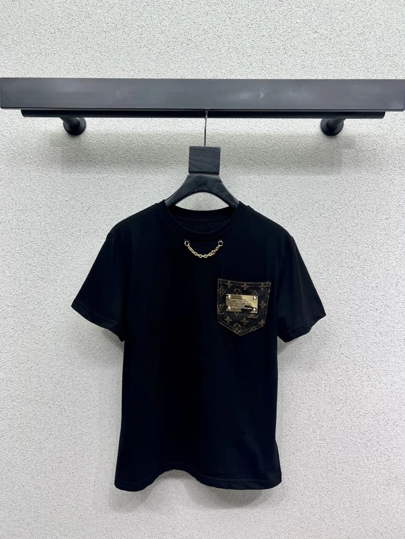 Louis Vuitton T-Shirts Seasonal 130941