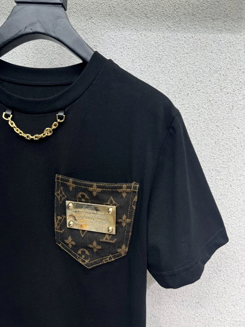 Louis Vuitton T-Shirts Seasonal 130941