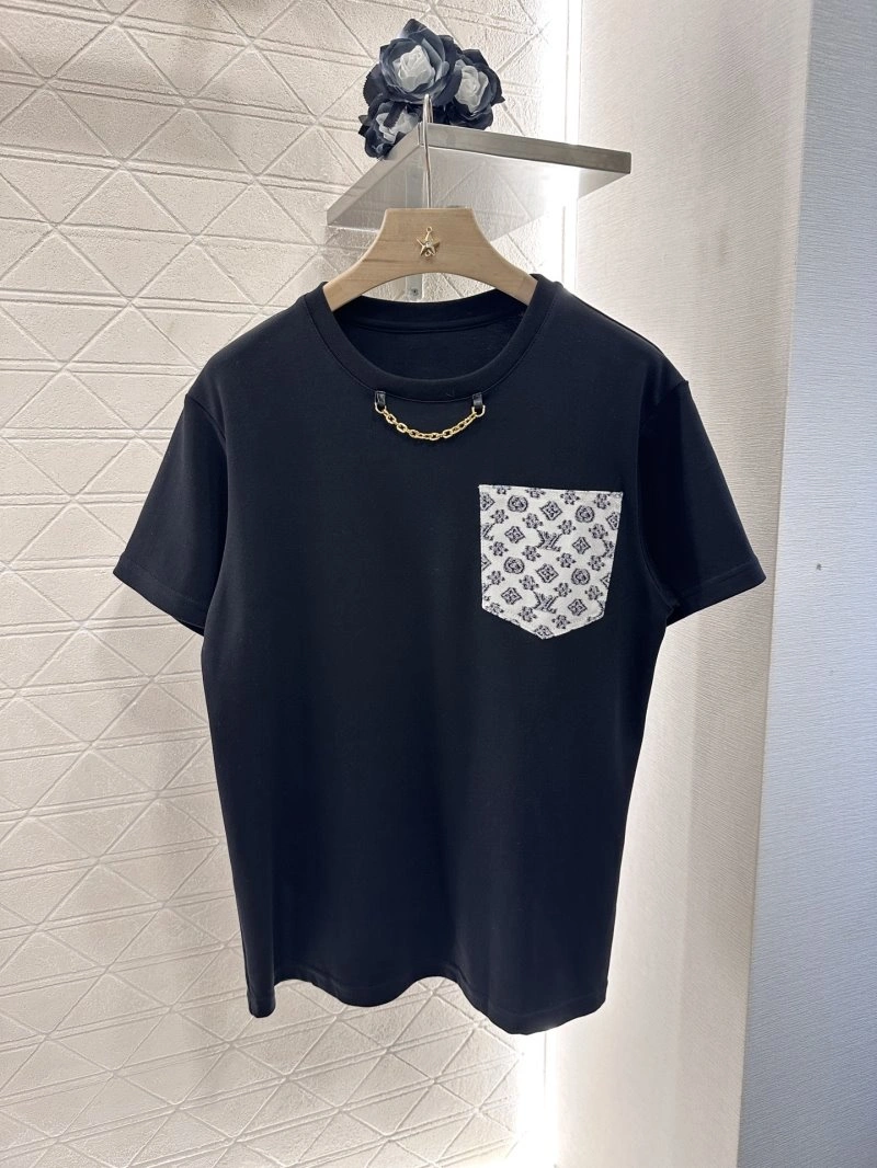 Louis Vuitton T-Shirts WeatherProof 130952