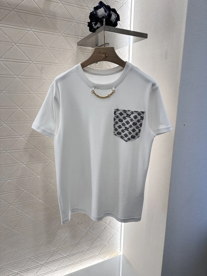 GoodFit Louis Vuitton T-Shirts 130953