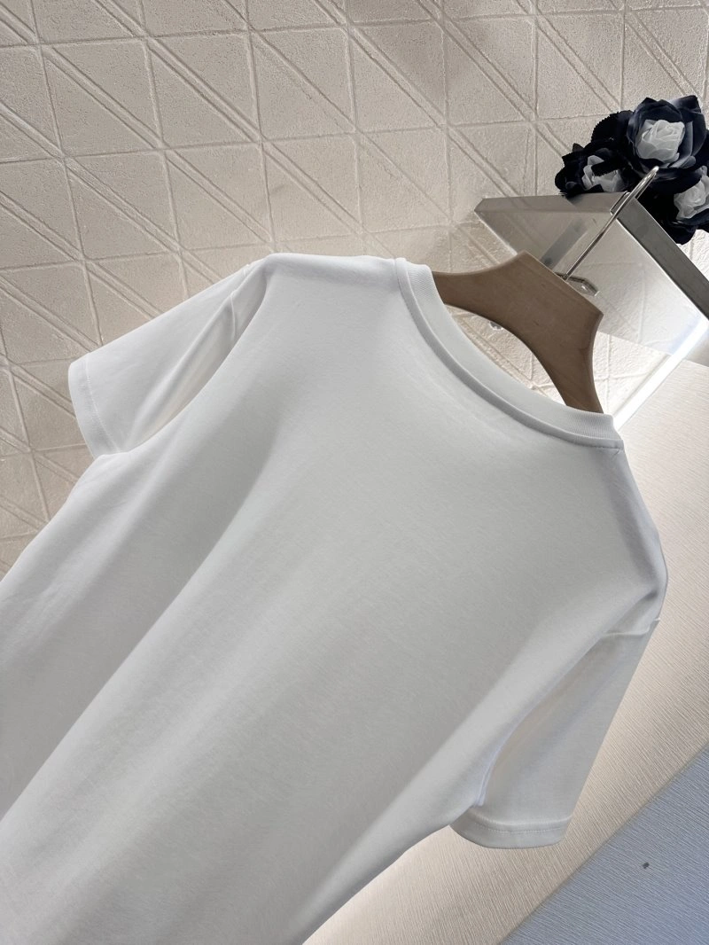 GoodFit Louis Vuitton T-Shirts 130953