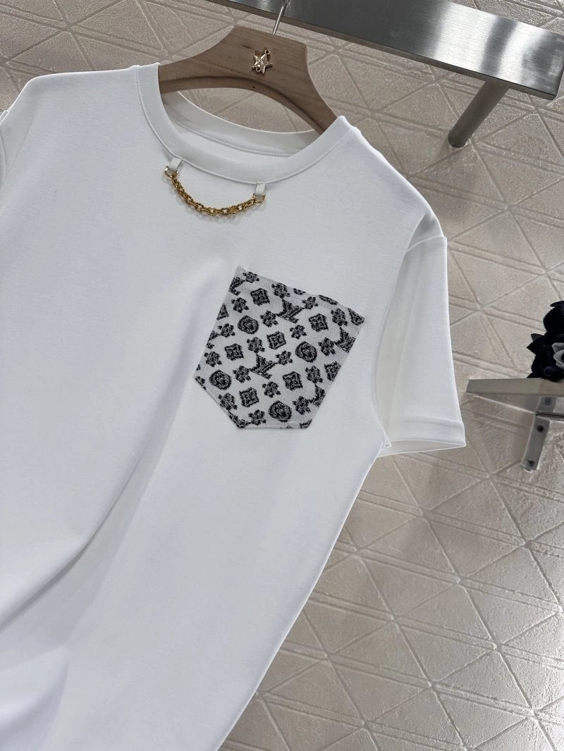 GoodFit Louis Vuitton T-Shirts 130953