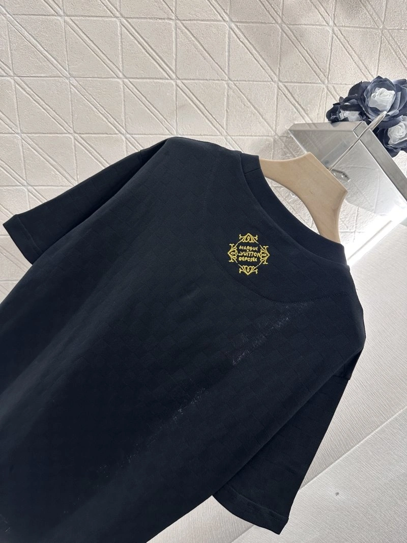 Louis Vuitton T-Shirts HighQuality 130949