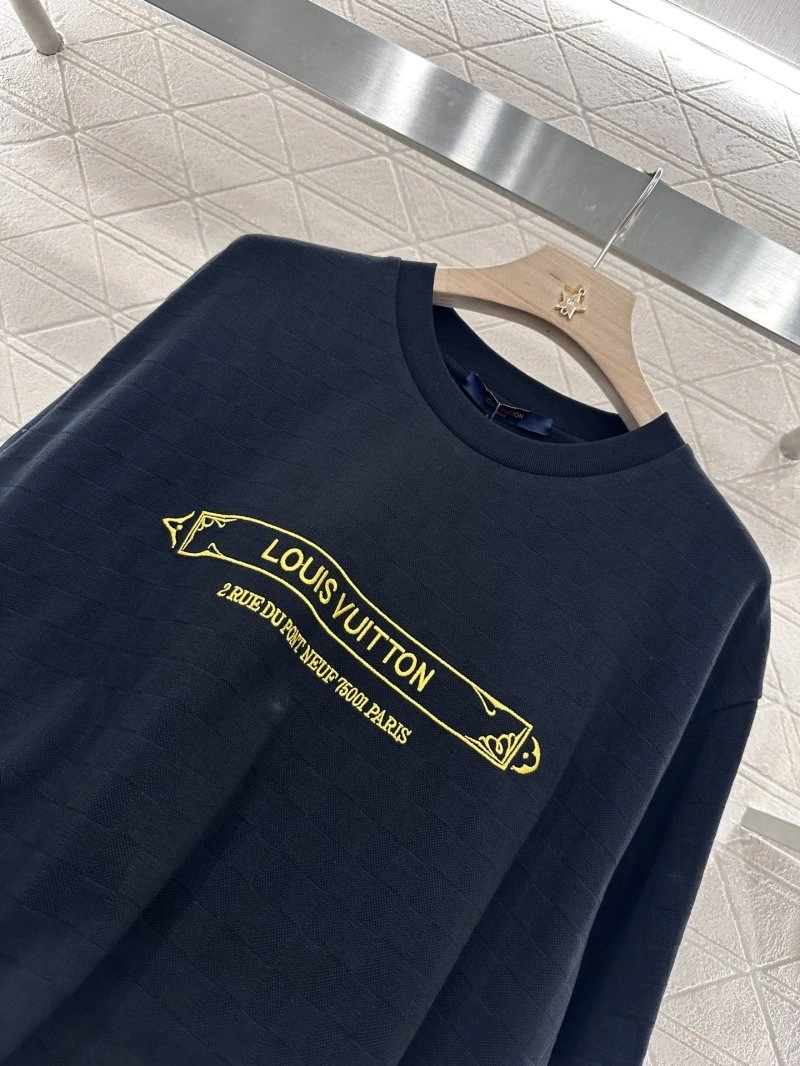 Louis Vuitton T-Shirts HighQuality 130949