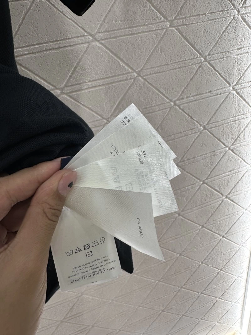 Louis Vuitton T-Shirts HighQuality 130949