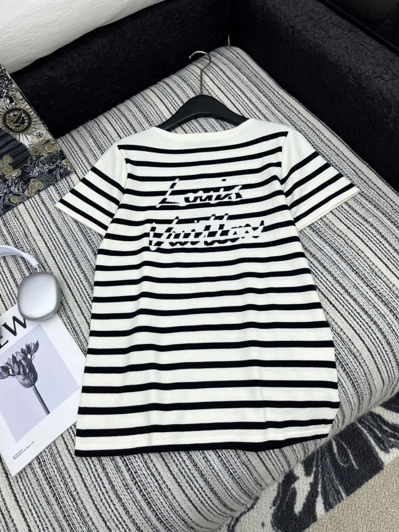 Louis Vuitton T-Shirts Functional 131678