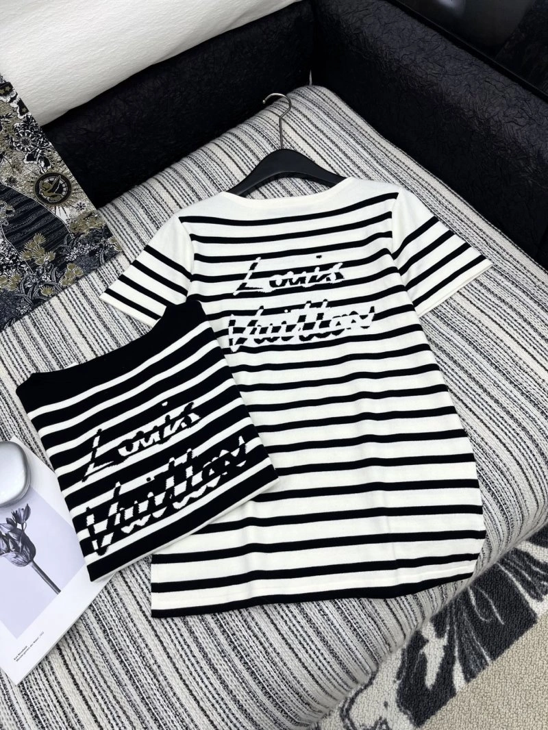 Louis Vuitton T-Shirts Functional 131678