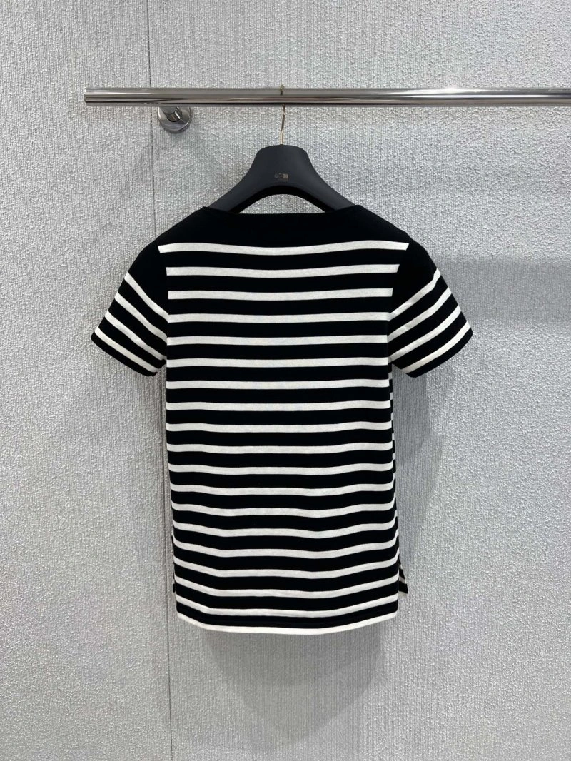 Louis Vuitton T-Shirts Versatile 131647