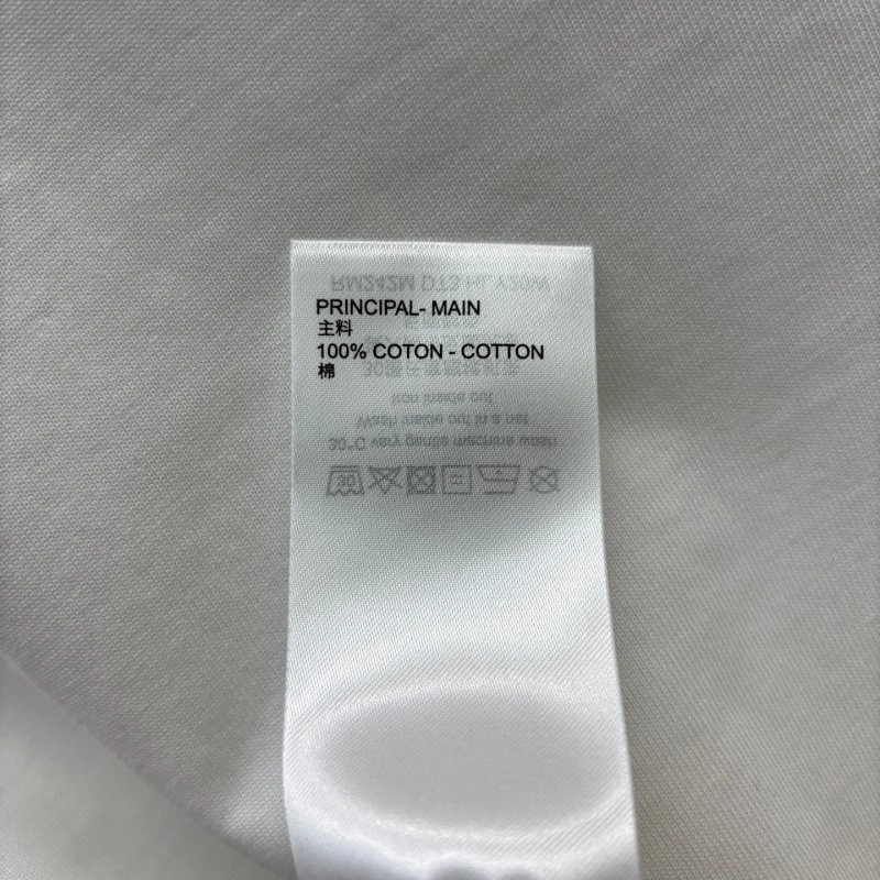 Upgraded Louis Vuitton T-Shirts 131639