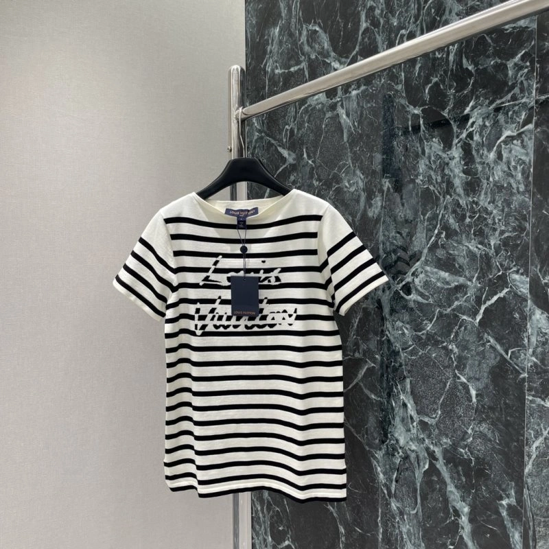 SmartChoice Louis Vuitton T-Shirts 131616