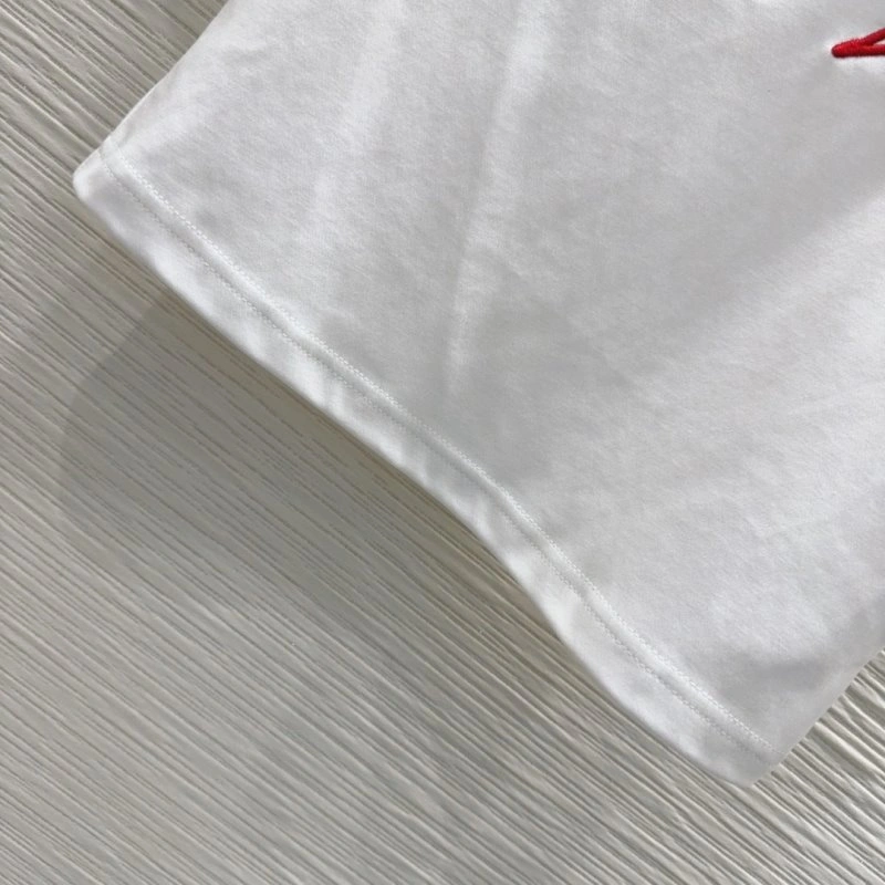 Louis Vuitton T-Shirts Upgraded 131636