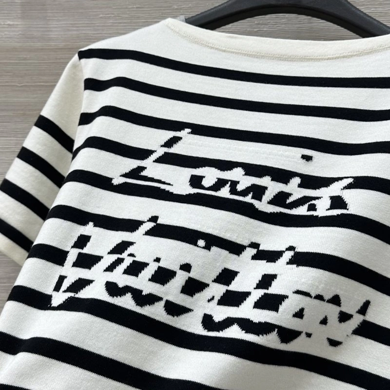 Louis Vuitton T-Shirts Durable 131635
